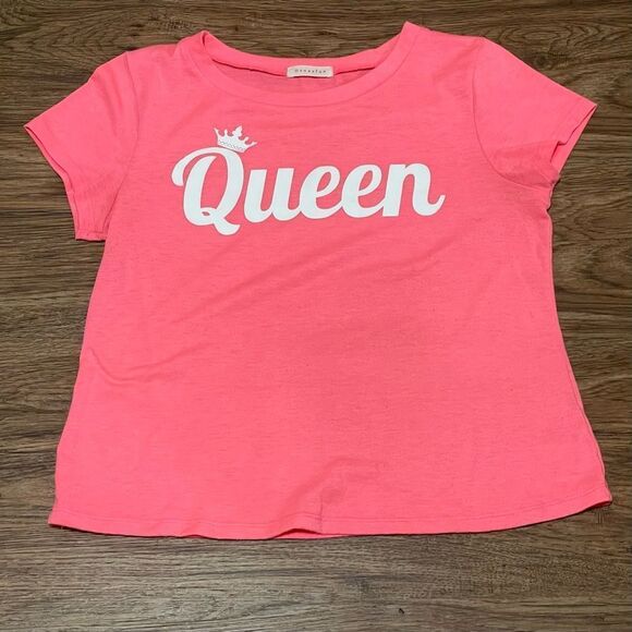 Occasion Queen Short Sleeve Tshirt Bright Coral Pink Size Large - Picture 1 of 7